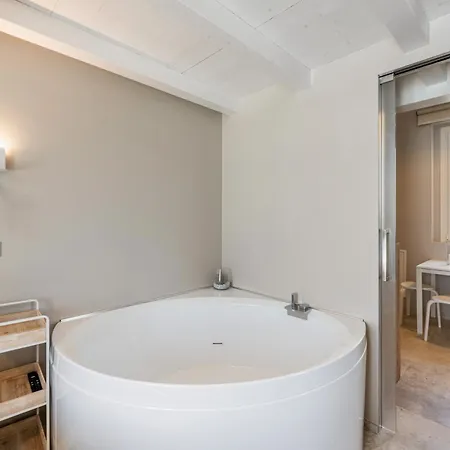 Di Ada - Modern Design - Airco, Private Pool & Near The *