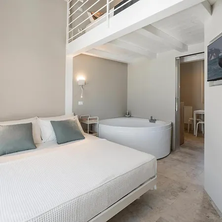 Di Ada - Modern Design - Airco, Private Pool & Near The Villa