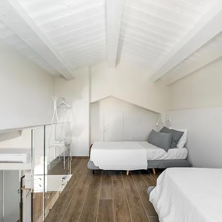 Di Ada - Modern Design - Airco, Private Pool & Near The Vila