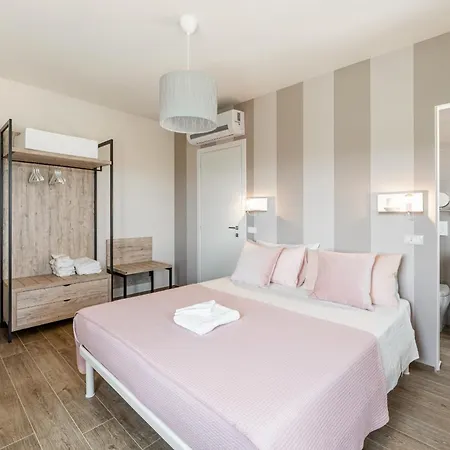 Villa Di Ada - Modern Design - Airco, Private Pool & Near The *