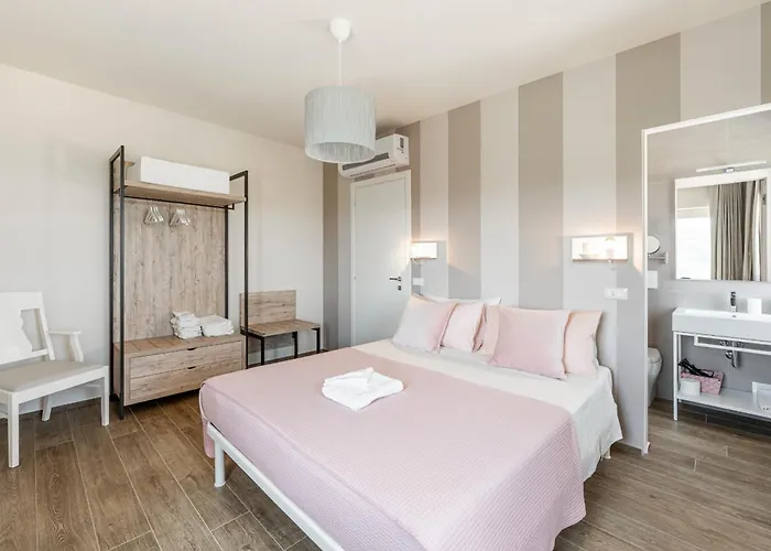 Villa Di Ada - Modern Design - Airco, Private Pool & Near The *