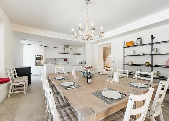 Di Ada - Modern Design - Airco, Private Pool & Near The