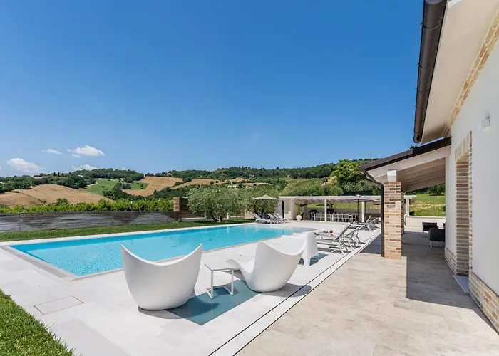 Di Ada - Modern Design - Airco, Private Pool & Near The *