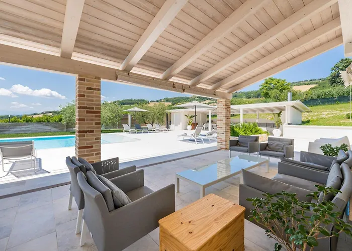 Di Ada - Modern Design - Airco, Private Pool & Near The Villa Monterubbiano